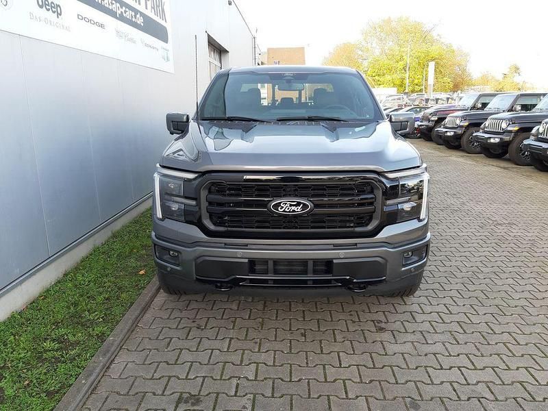 Neu Ford F-150 Lariat 436 PS (320 kW) 2025 Grau Abholung