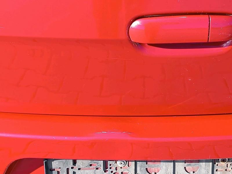 Gebraucht Mitsubishi Colt 95 PS (69 kW) 2009 Rot Kleinwagen