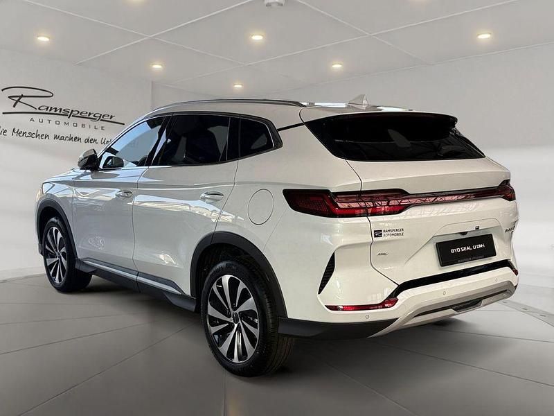 Neu BYD Seal U Design 324 PS (238 kW) 2026 Snow white SUV