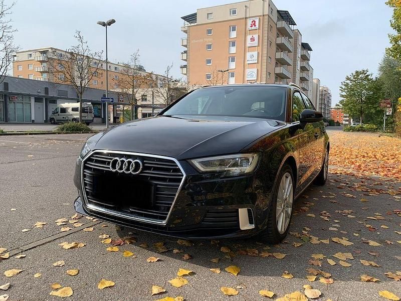 Schwarz Gebraucht 2016 Audi A3 Sportback Sport Kleinwagen | 16.500 € (Etwas zu teuer) - Bild 1/4
