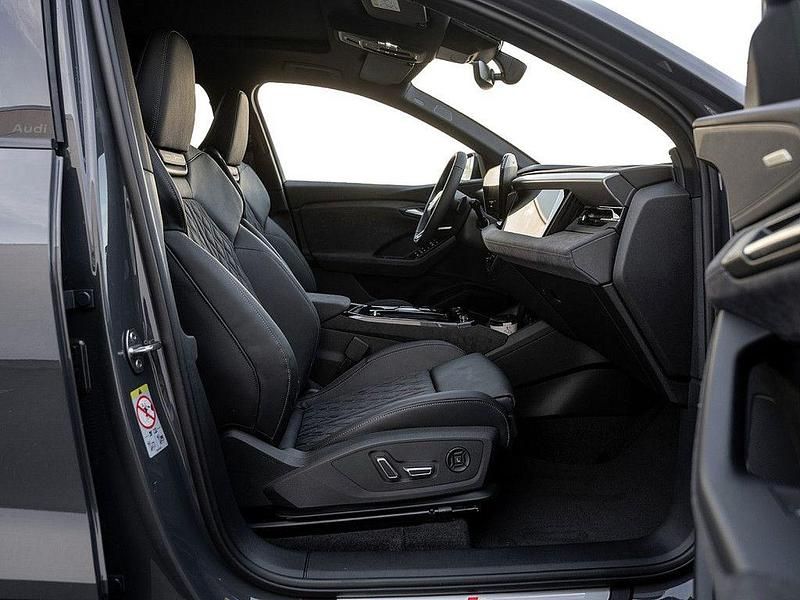 Gebraucht Audi Q6 e-tron Performance 225 kW (306 PS) 2026 Magnetgrau SUV