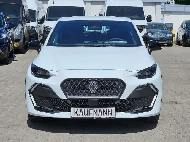 Gebraucht Renault Clio V Evolution 114 PS (83 kW) 2026 Weiss Limousine