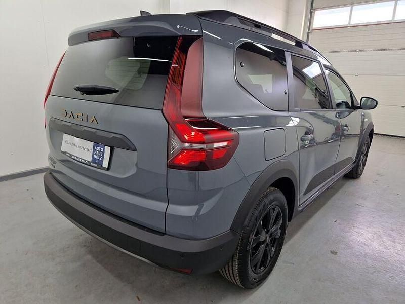 Neu Dacia Jogger Extreme 141 PS (103 kW) 2025 Schiefer grau Van / Kleinbus