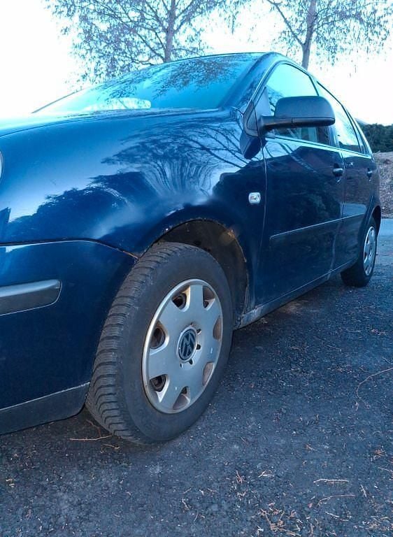 Gebraucht VW Polo 75 PS (55 kW) 2004 Blau Kleinwagen