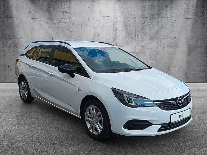 Gebraucht Opel Astra Edition 122 PS (89 kW) 2022 Weiß Kombi