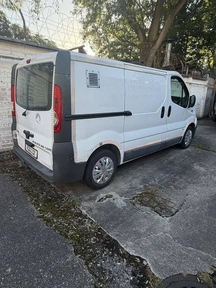 Gebraucht Opel Vivaro 145 PS (106 kW) 2008 Van / Kleinbus