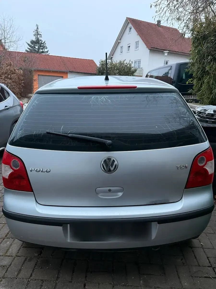Gebraucht VW Polo 75 PS (55 kW) 2004 Silber Kleinwagen