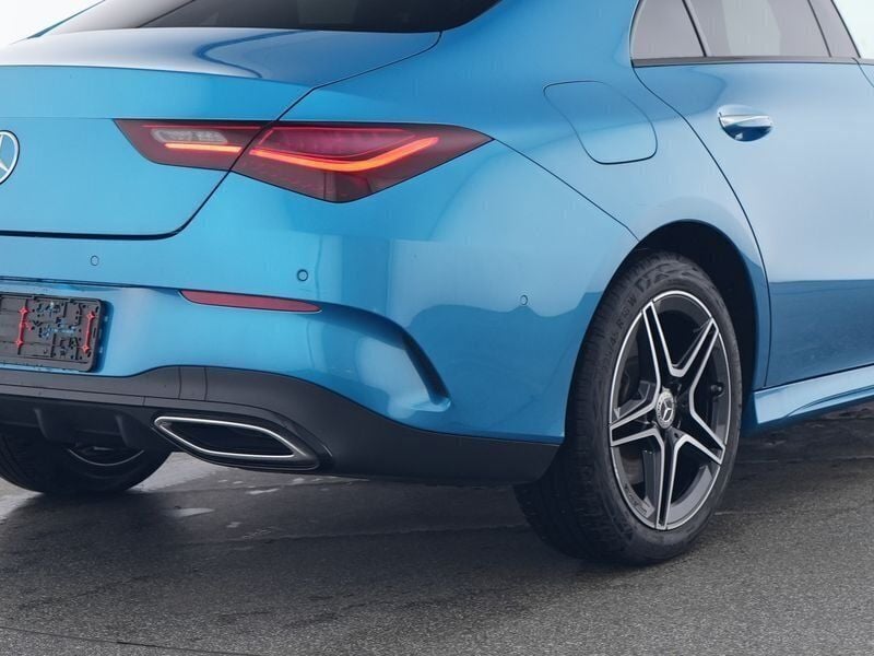 Gebraucht Mercedes CLA250e AMG 163 PS (119 kW) 2024 Andere farbe Coupé