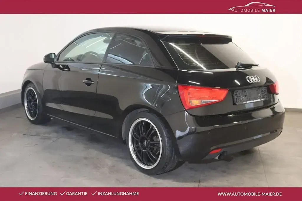 Gebraucht Audi A1 Attraction 90 PS (66 kW) 2013 Brillantschwarz Kleinwagen