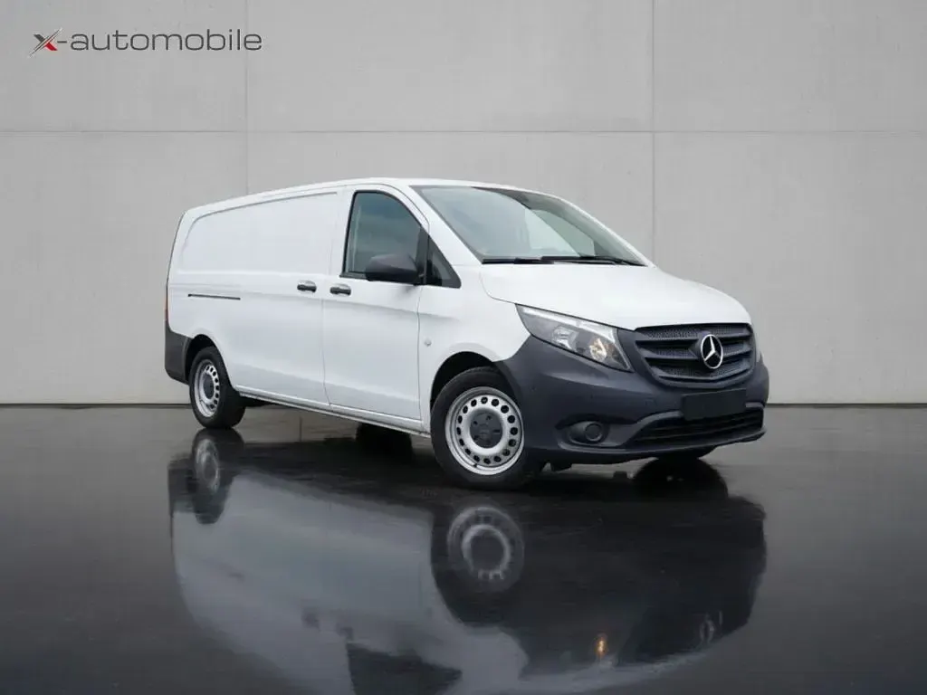 Gebraucht Mercedes Vito 136 PS (100 kW) 2018 Weiß arktikweiss Van