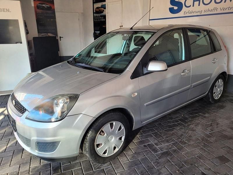 Gebraucht Ford Fiesta Style 69 PS (50 kW) 2008 Silber Kleinwagen
