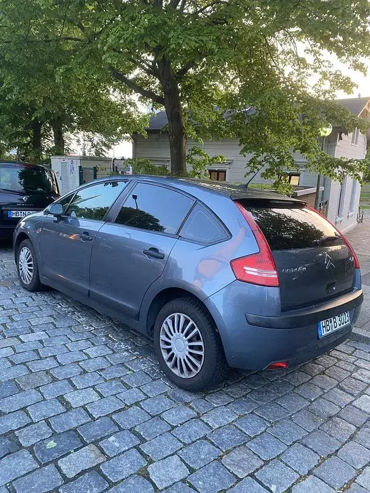 Gebraucht Citroën C4 Comfort 109 PS (80 kW) 2007 Limousine