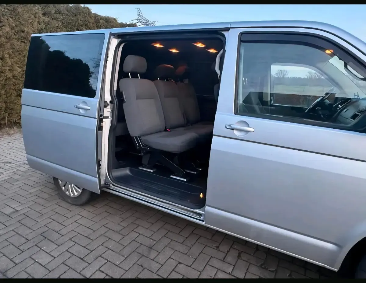 Gebraucht VW Caravelle 2007 Silber Van