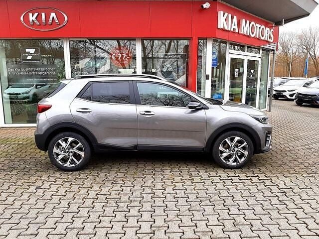 Gebraucht Kia Stonic GT-Line 120 PS (88 kW) 2024 Astrograu SUV