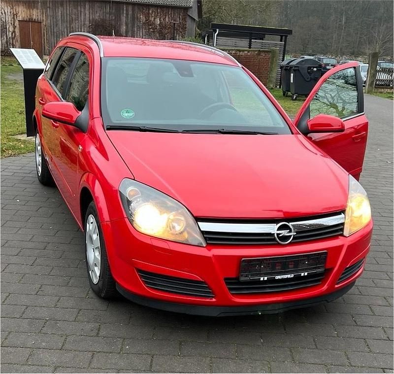 Gebraucht Opel Astra 90 PS (66 kW) 2004 Rot Kombi