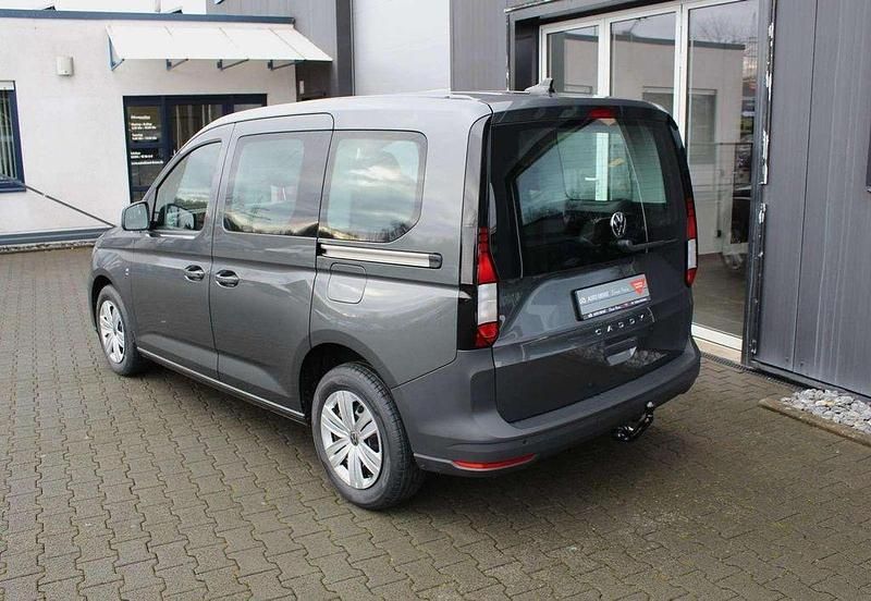 Neu VW Caddy Basis 116 PS (85 kW) 2026 Grau Van / Kleinbus