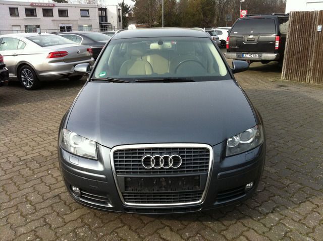 Gebraucht Audi A3 Sportback Ambiente 116 PS (85 kW) 2005 Grau Kleinwagen