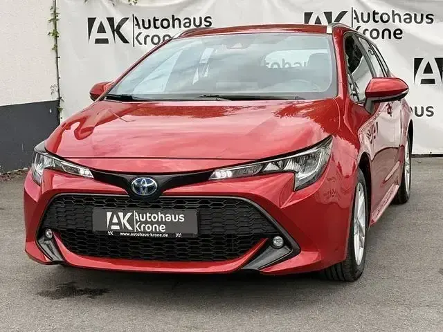 Gebraucht Toyota Corolla Business Edition 184 PS (135 kW) 2022 Rot Limousine