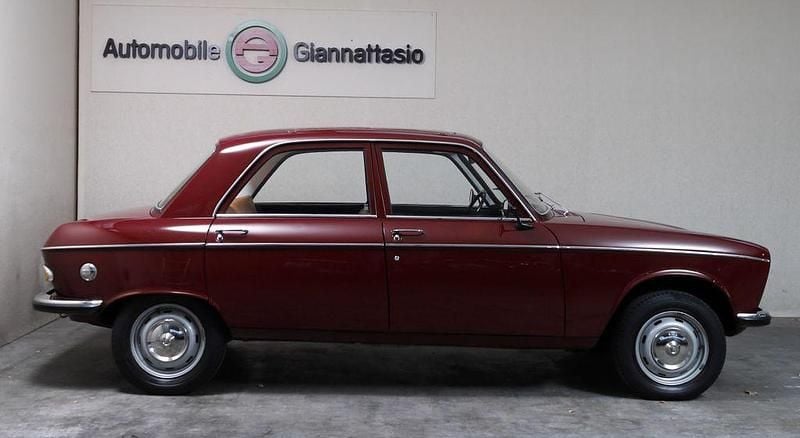 Gebraucht Peugeot 204 54 PS (39 kW) 1971 Rot Limousine