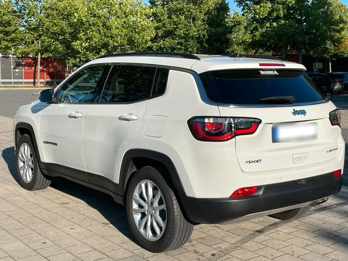 Gebraucht Jeep Compass Limited 190 PS (139 kW) 2020 Weiß SUV