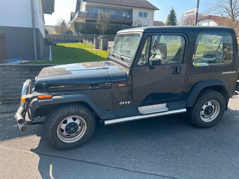 Gebraucht Jeep Wrangler 178 PS (130 kW) 1992 Schwarz SUV