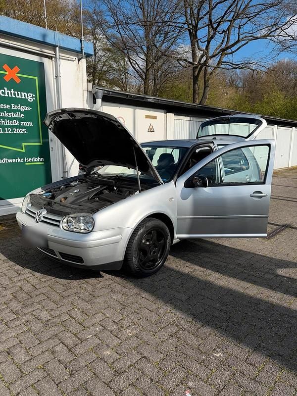 Gebraucht VW Golf IV 101 PS (74 kW) 2003 Silber Kleinwagen