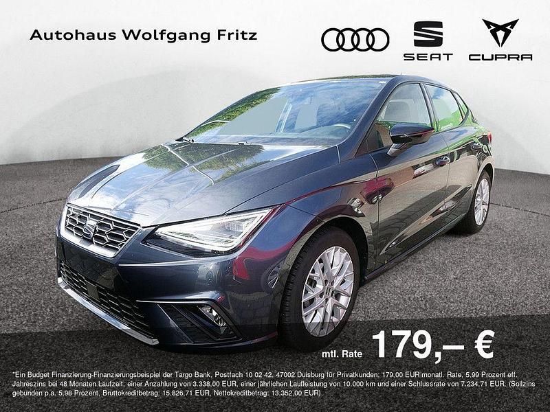 Grau Gebraucht 2023 Seat Ibiza FR Limousine | 16.690 € (Fairer Preis) - Bild 1/4