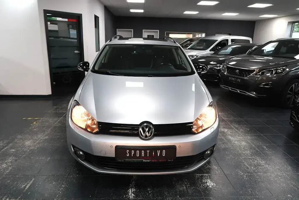 Gebraucht VW Golf VI Match 122 PS (89 kW) 2012 Silber Kleinwagen
