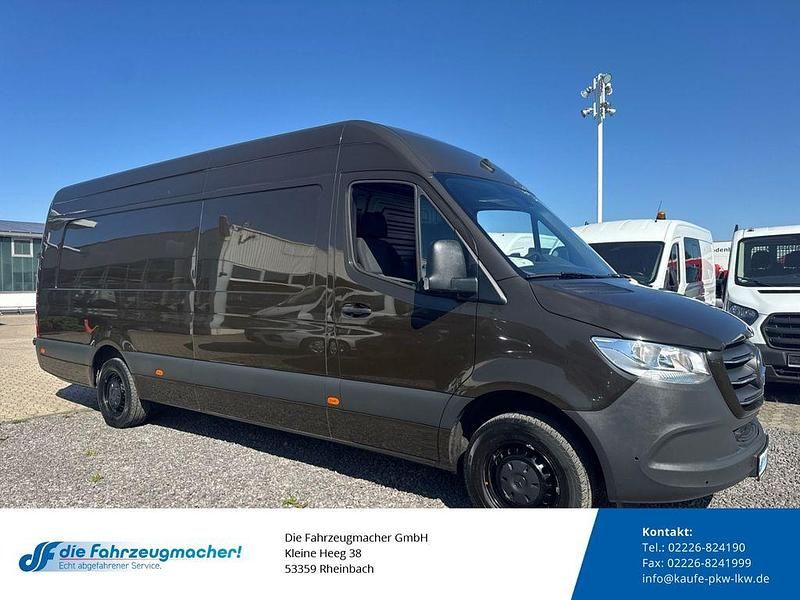 Erdbraun) (braun Gebraucht 2021 Mercedes Sprinter Van | 28.788 € (Guter Preis) - Bild 1/4