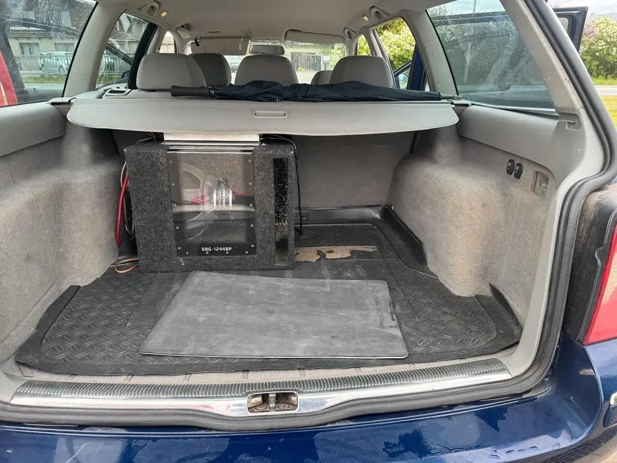 Gebraucht VW Passat Highline 150 PS (110 kW) 2004 Blau Kombi