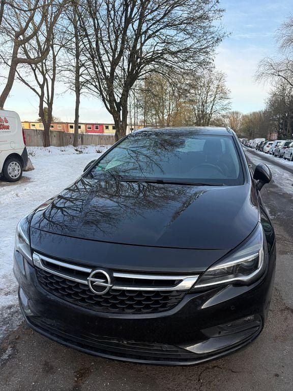 Gebraucht Opel Astra 105 PS (77 kW) 2017 Schwarz Kombi