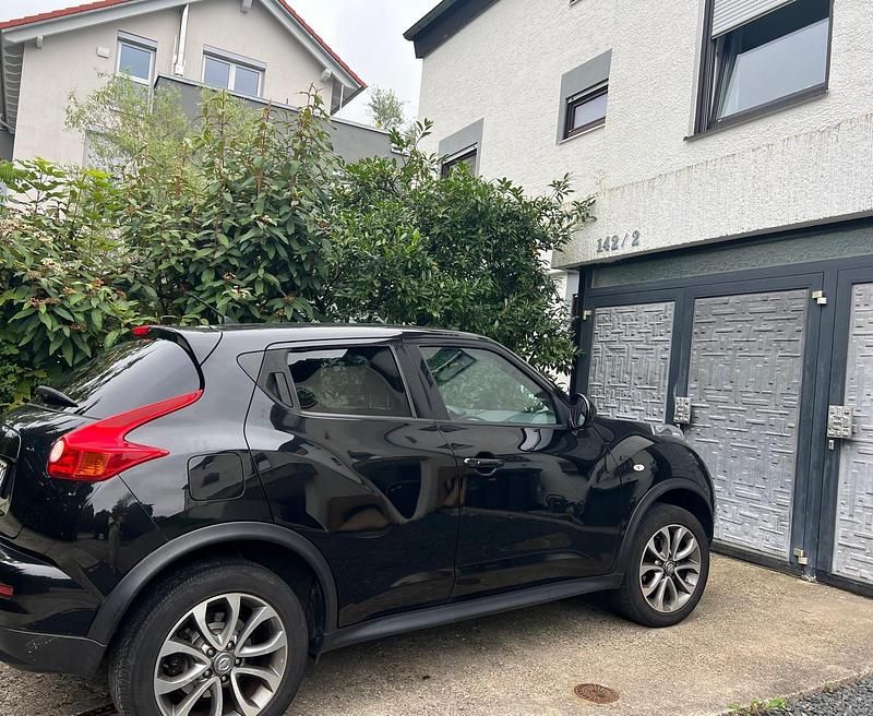 Gebraucht Nissan Juke 117 PS (86 kW) 2014 Schwarz SUV