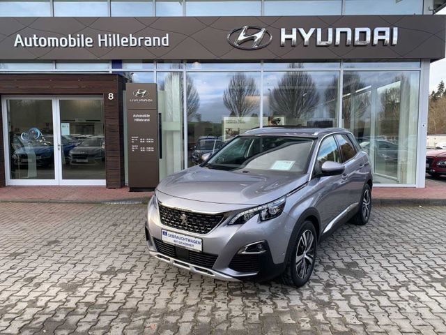 Grau Gebraucht 2020 Peugeot 3008 Allure SUV | 27.950 € (Teuer) - Bild 1/4