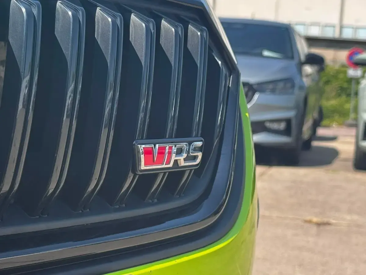 Gebraucht Skoda Octavia RS 245 PS (180 kW) 2023 Mamba grün Kombi