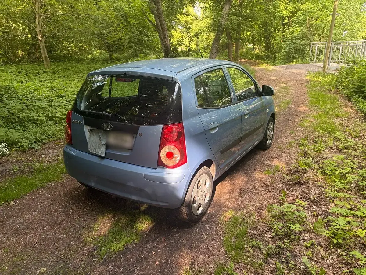 Gebraucht Kia Picanto 63 PS (46 kW) 2011 Blau Kleinwagen
