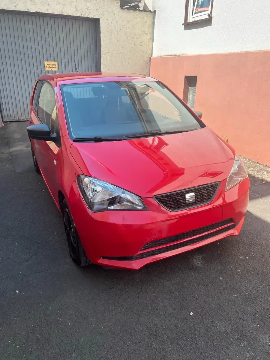 Gebraucht Seat Mii 60 PS (44 kW) 2015 Rot Kleinwagen