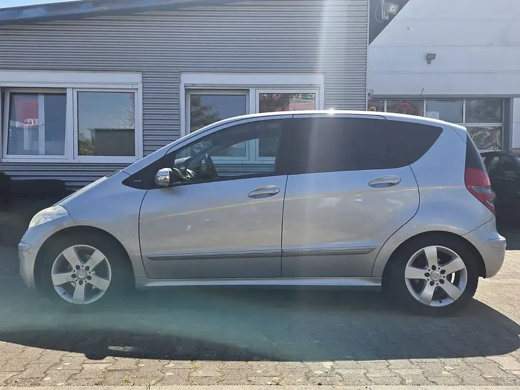 Gebraucht Mercedes A150 Avantgarde 95 PS (69 kW) 2008 Silber Limousine