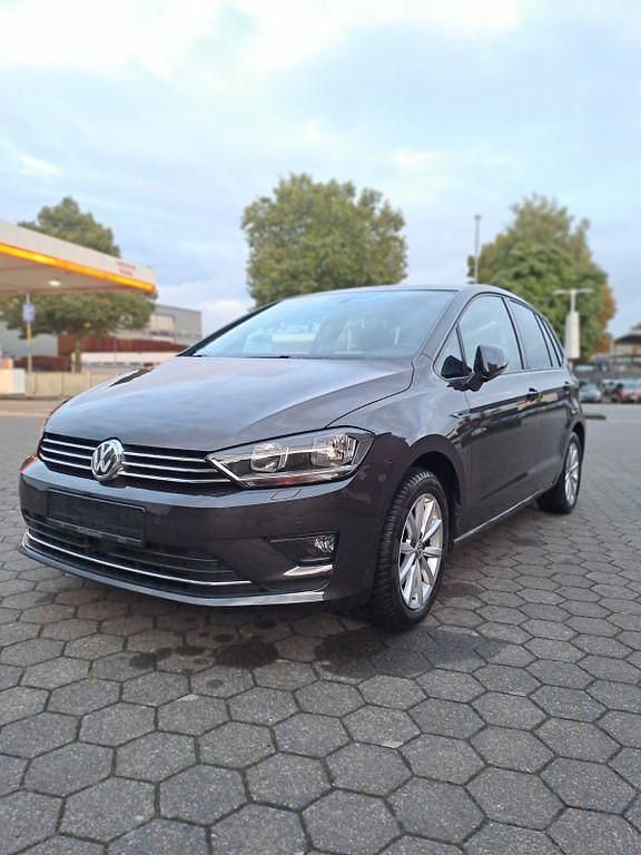Grau Gebraucht 2015 VW Golf Sportsvan LOUNGE Van / Kleinbus | 9.750 € (Guter Preis) - Bild 1/4