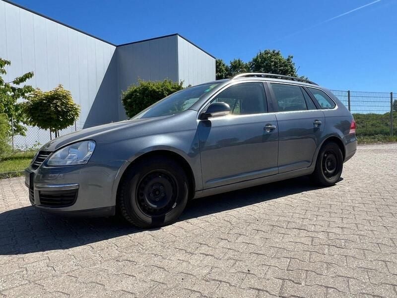 Gebraucht VW Golf VI Comfortline 105 PS (77 kW) 2008 Grau Kleinwagen