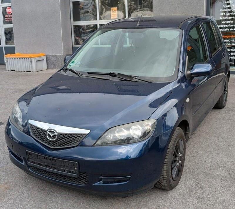 Blau Gebraucht 2005 Mazda 2 Active Kleinwagen | 890 € (Superpreis) - Bild 1/4