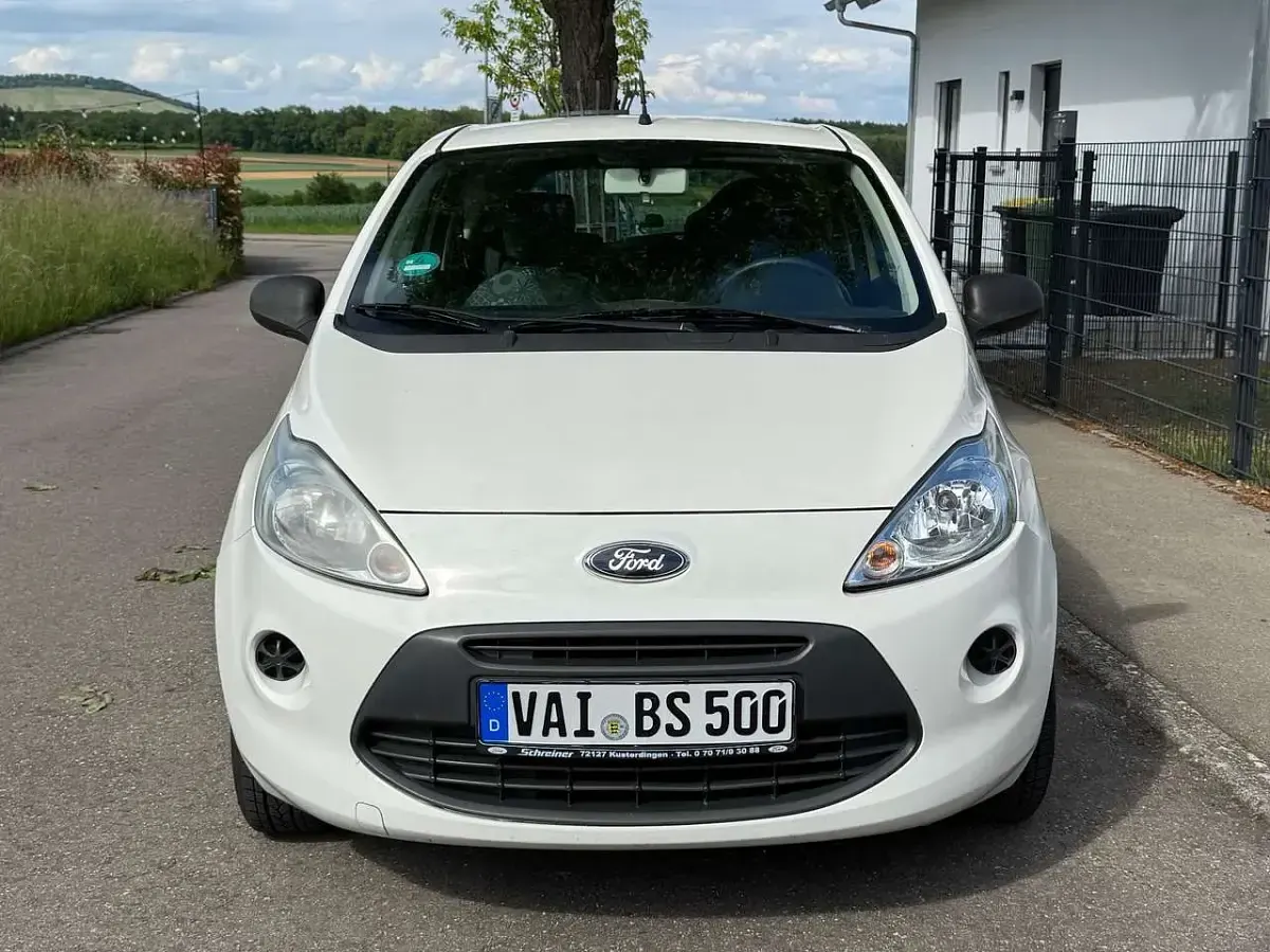 Gebraucht Ford Ka 69 PS (50 kW) 2010 Weiß Kleinwagen