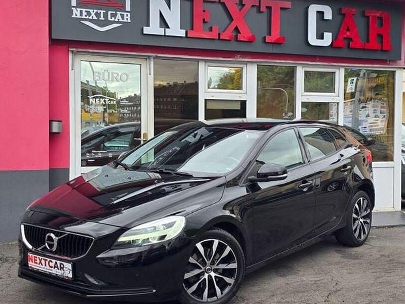 Schwarz Gebraucht 2019 Volvo V40 Kombi | 13.499 € (Superpreis) - Bild 1/4