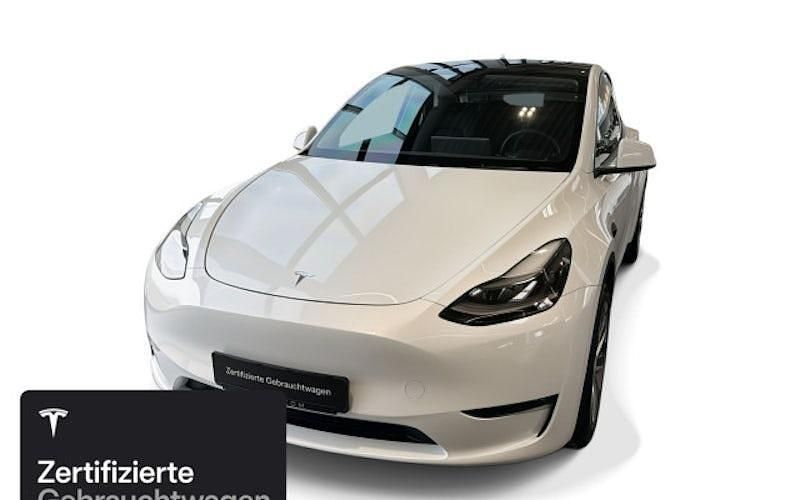 Gebraucht Tesla Model Y 273 kW (372 PS) 2023 Weiß SUV