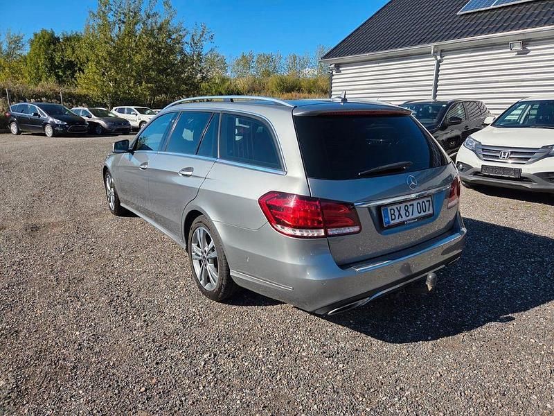 Second-hand Mercedes E250 204 CP (150 kW) 2013 Argintiu Break