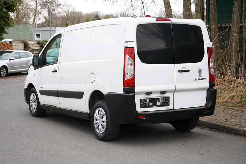 Gebraucht Citroën Jumpy 90 PS (66 kW) 2009 Weiß Van / Kleinbus