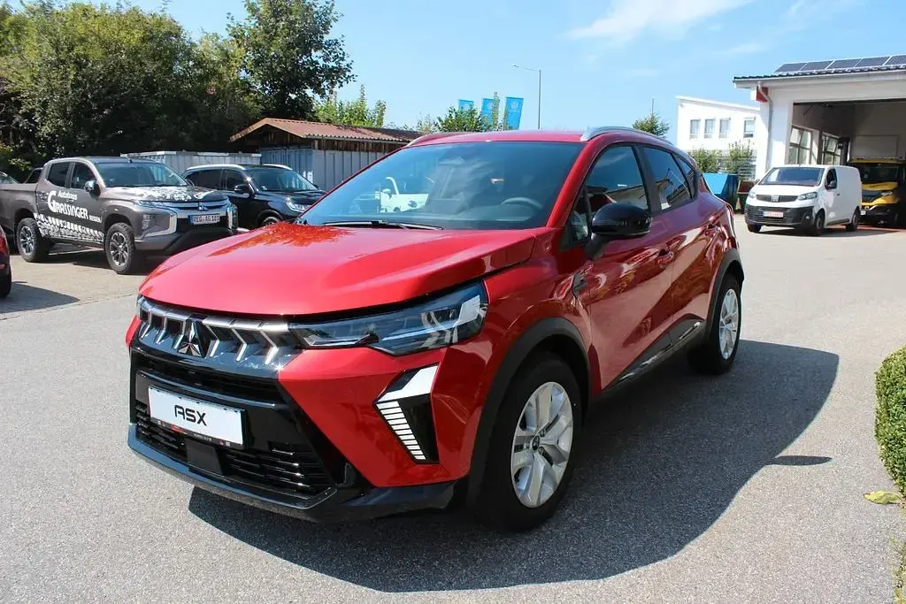 Gebraucht Mitsubishi ASX Plus 158 PS (116 kW) 2025 Rot SUV