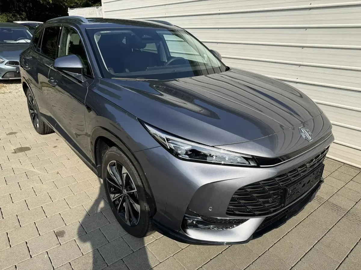 Gebraucht MG HS Luxury 224 PS (164 kW) 2026 SUV