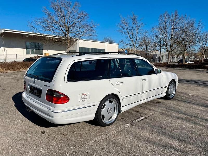 Gebraucht Mercedes E55 AMG AMG 354 PS (260 kW) 2000 Weiß Kombi
