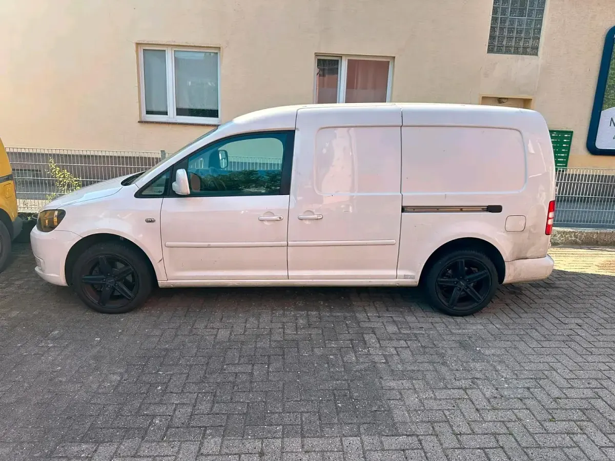 Gebraucht VW Caddy Maxi 140 PS (102 kW) 2012 Weiß Van / Kleinbus