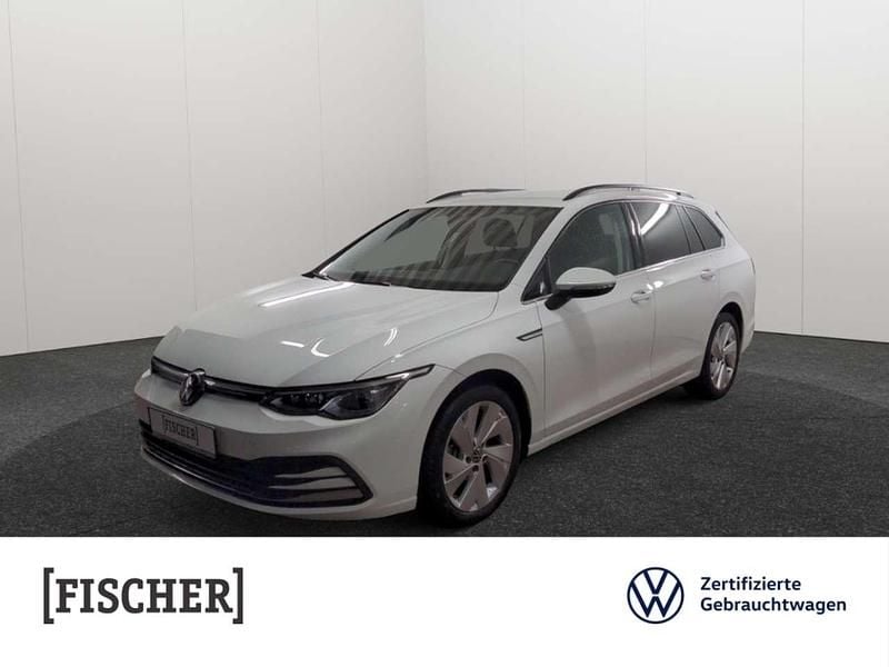 Gebraucht VW Golf VIII Style 150 PS (110 kW) 2022 Weiss Kombi